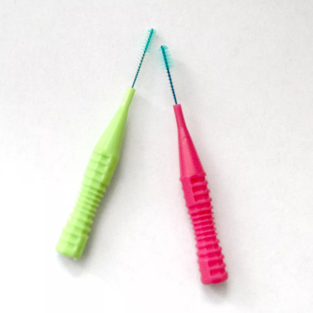 Brosse interdentaire jetable