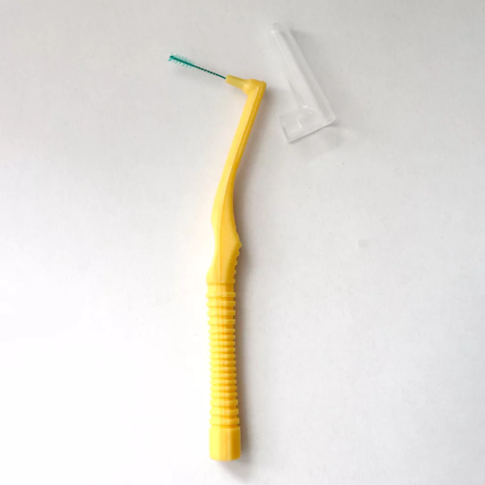 Brosse de nettoyage interdentaire